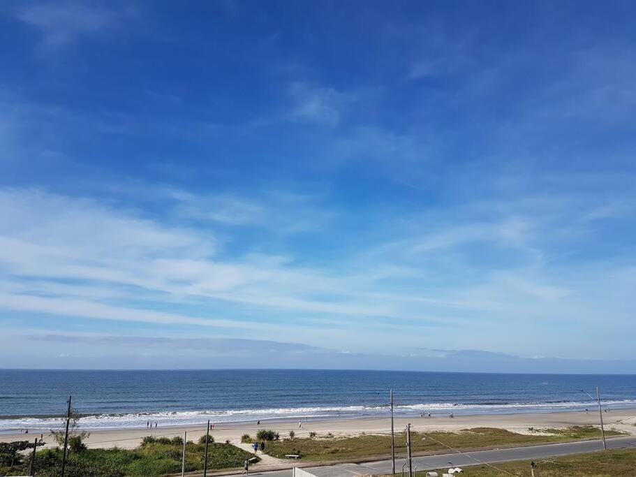 Ensolarado Apto Com Vista Para O Mar Matinhos Exteriör bild